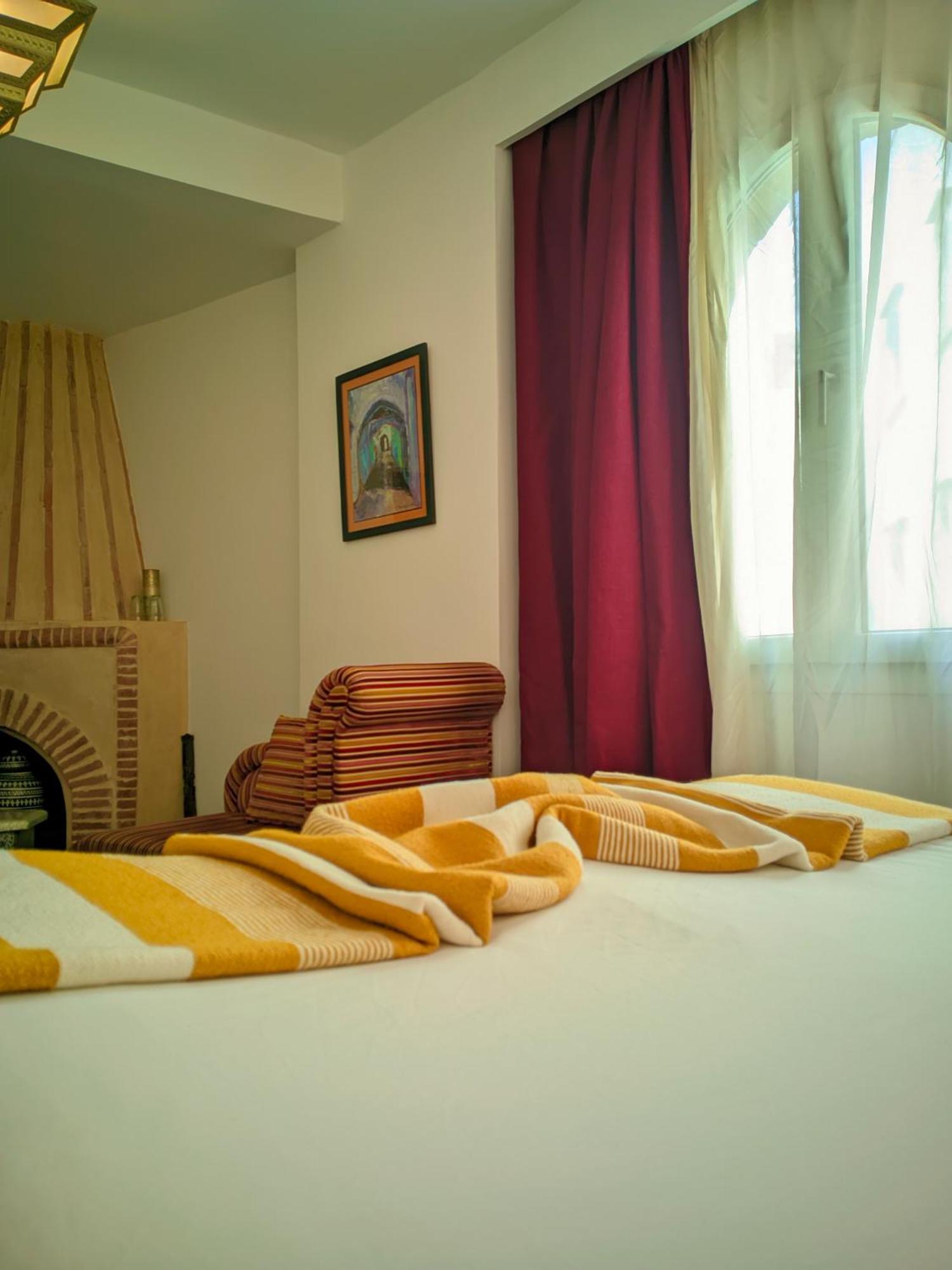 Hotel La Fontaine Bleue As-Suwajra Zewnętrze zdjęcie