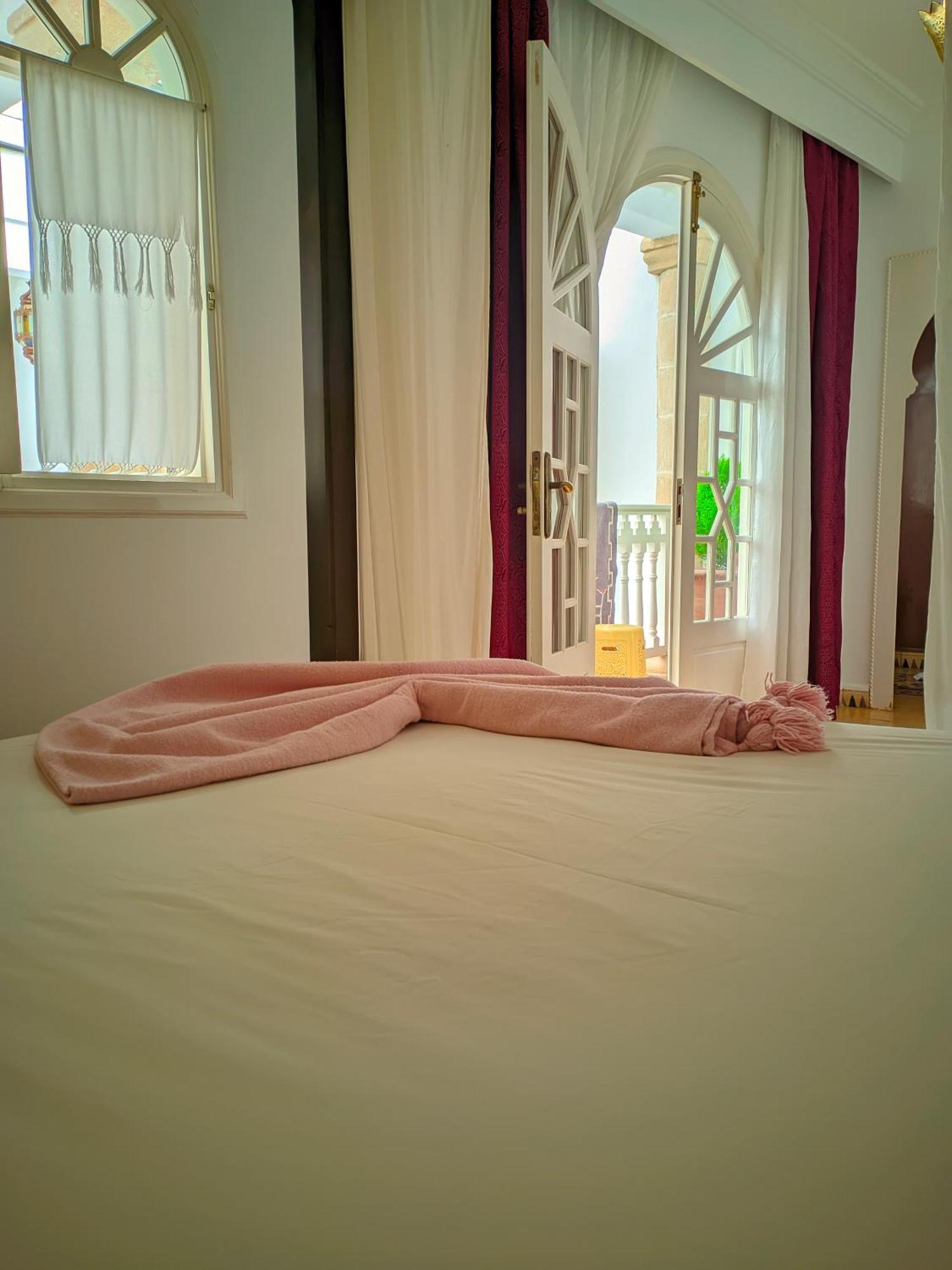 Hotel La Fontaine Bleue As-Suwajra Zewnętrze zdjęcie